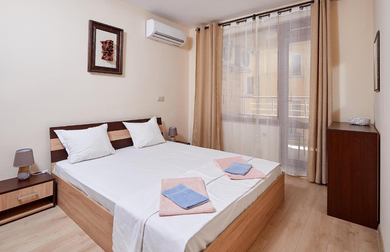 Art Apartments In Pomorie Buitenkant foto