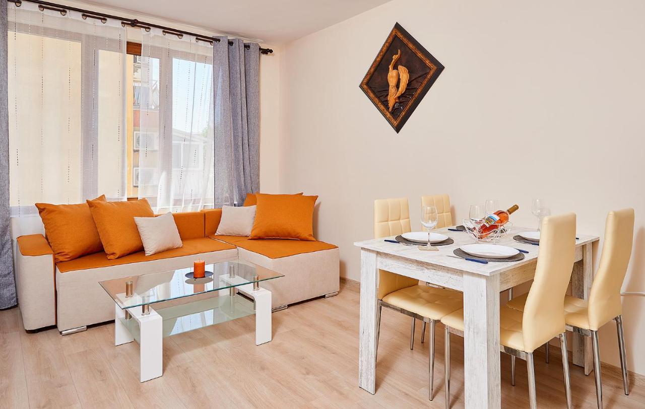 Art Apartments In Pomorie Buitenkant foto